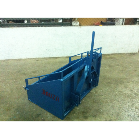 CAJA POSTERIOR CON PORTÓN EXTRAIBLE Y VOLQUETE 120 CM.